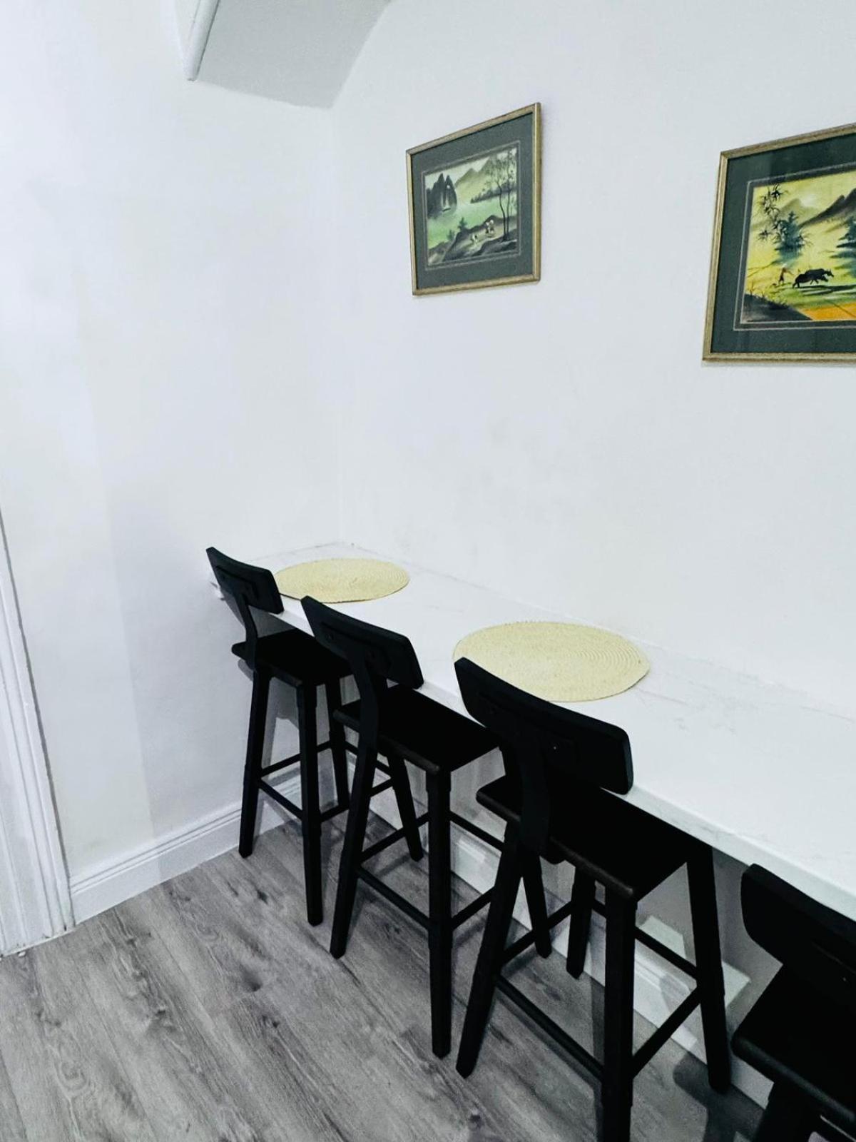 Naas Town - Budget Double Bedrooms Buitenkant foto